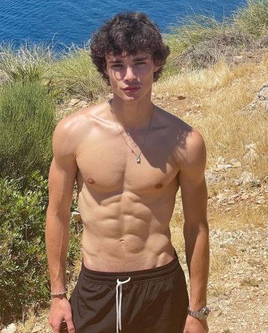 Conoce a los chicos de la temporada 7 de 'Élite' (FOTOS) 4