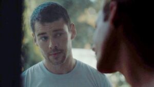 Brian J Smith Sense8 haze película horror miedo gay queer lgbt