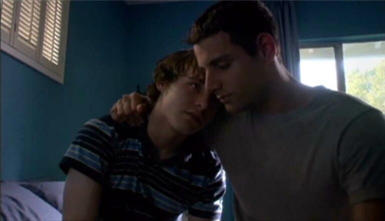 en-este-cortometraje-dos-hermanos-gays-desarrollan-una-atracci-n