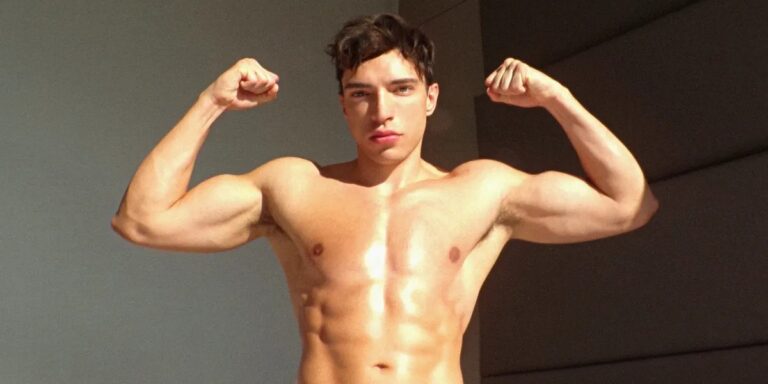El doctor influencer Miguel Padilla abre su OnlyFans y enciende las